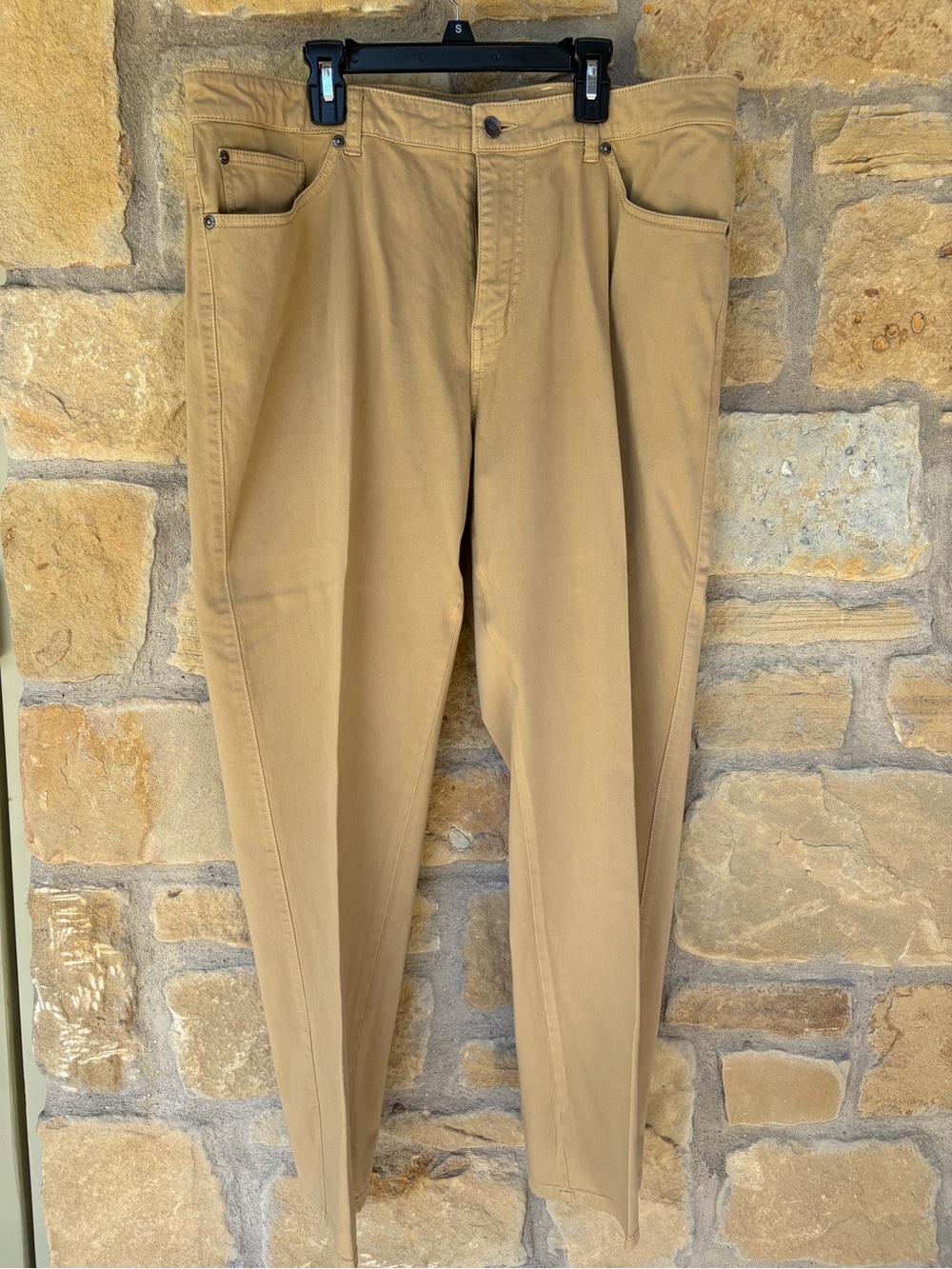 Peter Millar Men's Tan Chinos